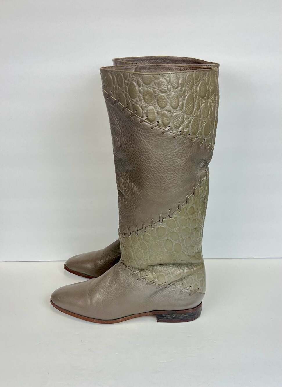 Vintage Grey Leather Croc Embossed Brazil Riding Boots Boho Size 8 M Western - Picture 8 of 8